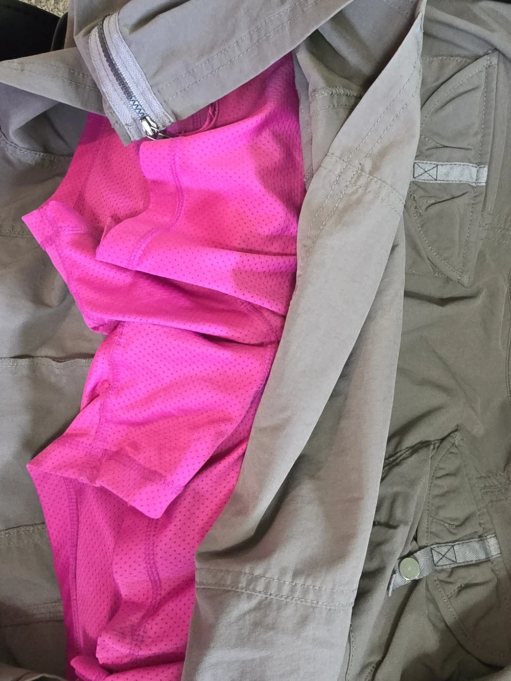 Women’s Utility Skort in Taupe with Front Flap Pockets